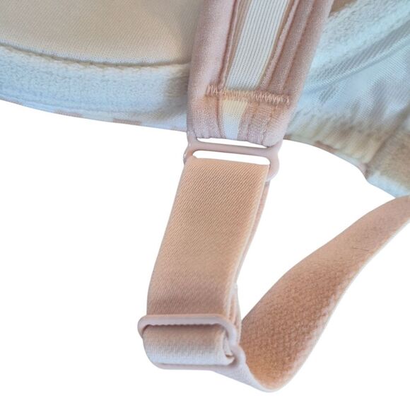 Cacique Bra 40F Lightly Lined Balconette Smooth Underwire Blush Pink Stripes - Picture 15 of 16